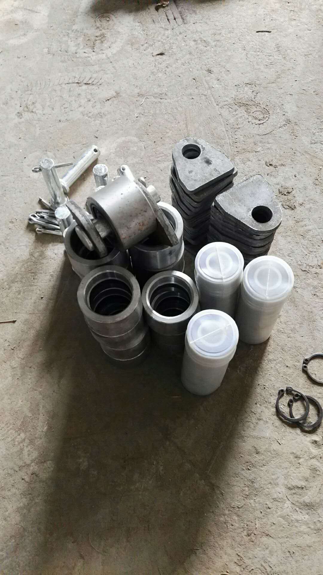 導(dǎo)軌式升降貨梯家用小型貨梯車間倉(cāng)庫(kù)貨物提升機(jī)簡(jiǎn)易鏈條式升降貨梯(圖11) 9108391973_994031168.jpg