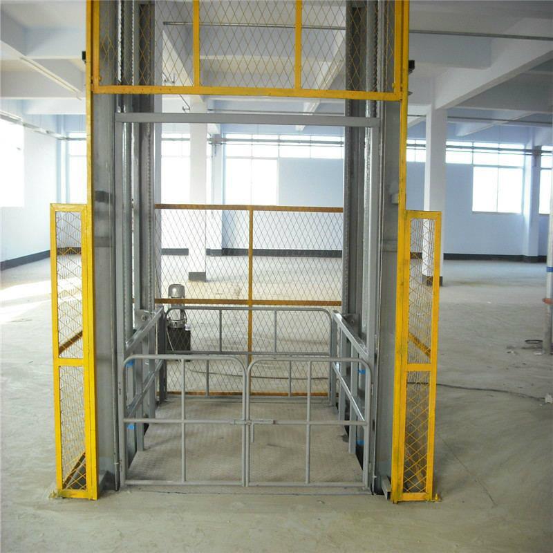 導(dǎo)軌式升降貨梯安全作業(yè)規(guī)程(圖1) \